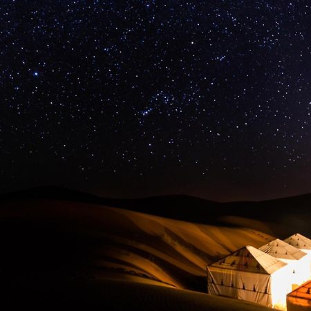 Sahara Dunes Luxury Camp Merzouga Eksteriør bilde