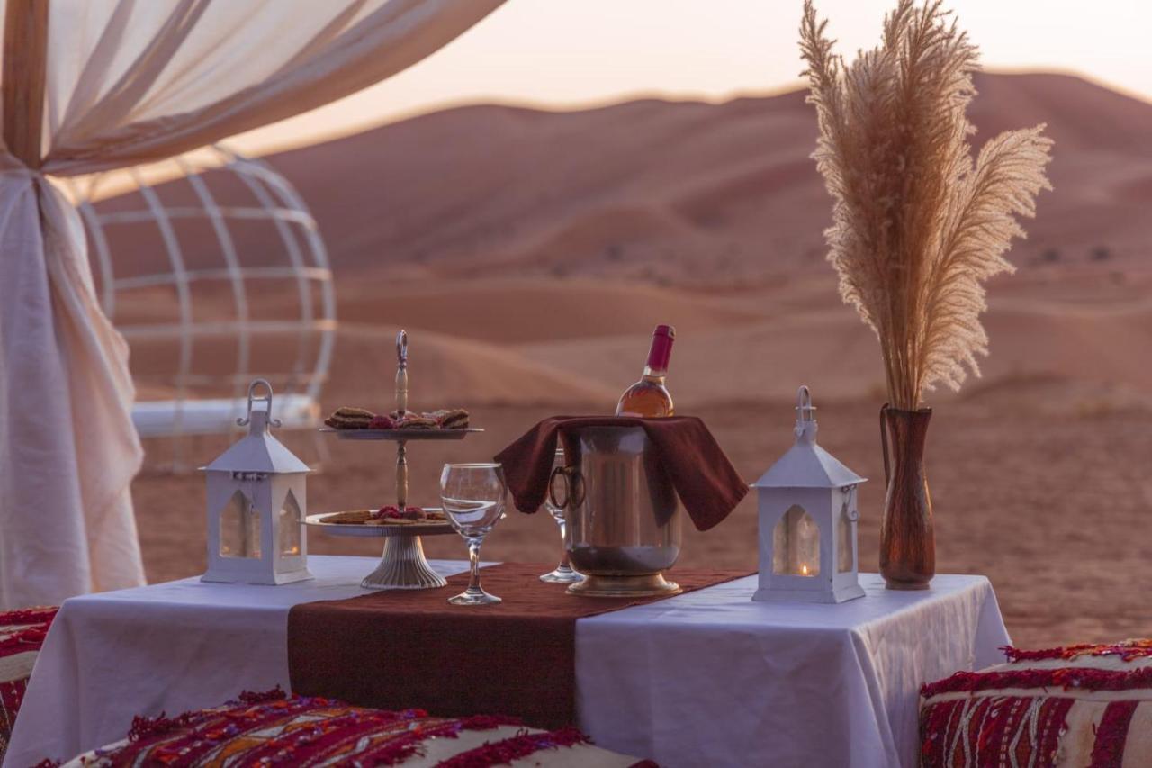 Sahara Dunes Luxury Camp Merzouga Eksteriør bilde