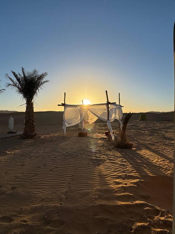 Sahara Dunes Luxury Camp Merzouga Eksteriør bilde