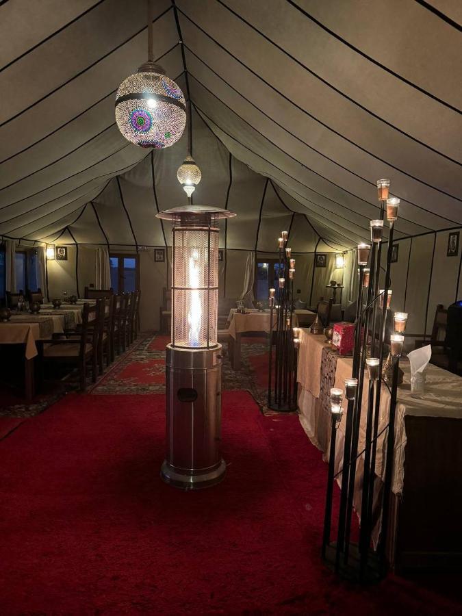 Sahara Dunes Luxury Camp Merzouga Eksteriør bilde